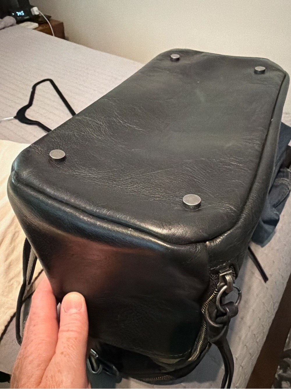 Azaria luxe la mere’ original size Black leather backpack - Picture 4 of 6